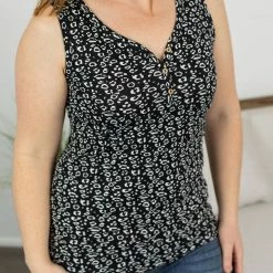 Michelle Mae Addison Henley Tank - Black And White Leopard SHORT SLEEVES
