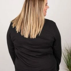 Michelle Mae LONG SLEEVES Harper Long Sleeve Henley - Black