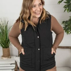 Michelle Mae Remy Zip Up Vest - Black SHORT SLEEVES