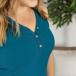 Michelle Mae SHORT SLEEVES Addison Henley Tank - Teal