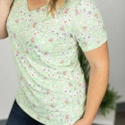 Michelle Mae SHORT SLEEVES Sophie Classic Pocket Tee - Green Ditsy Floral