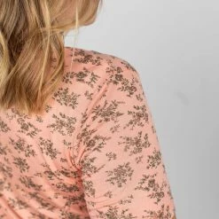 Michelle Mae SHORT SLEEVES Sarah Ruffle Top - Peach Floral