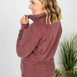 Michelle Mae Vintage Wash HalfZip - Wine LONG SLEEVES