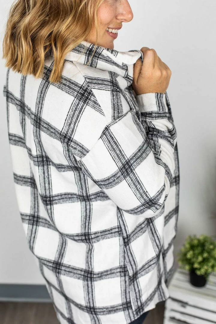 Promo 💯 Michelle Mae LONG SLEEVES Dolly Long Plaid Shacket - Black And White 🎉 6 Michelle Mae LONG SLEEVES Dolly Long Plaid Shacket - Black And White