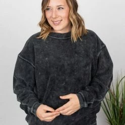 Michelle Mae Vintage Wash Ribbed Pullover - Black LONG SLEEVES