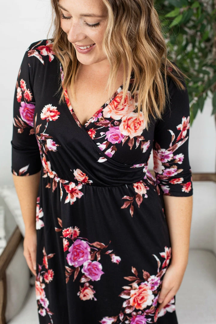 Budget π Michelle Mae Taylor π Dress - Black Floral βοΈ 4 Michelle Mae Taylor Dress - Black Floral