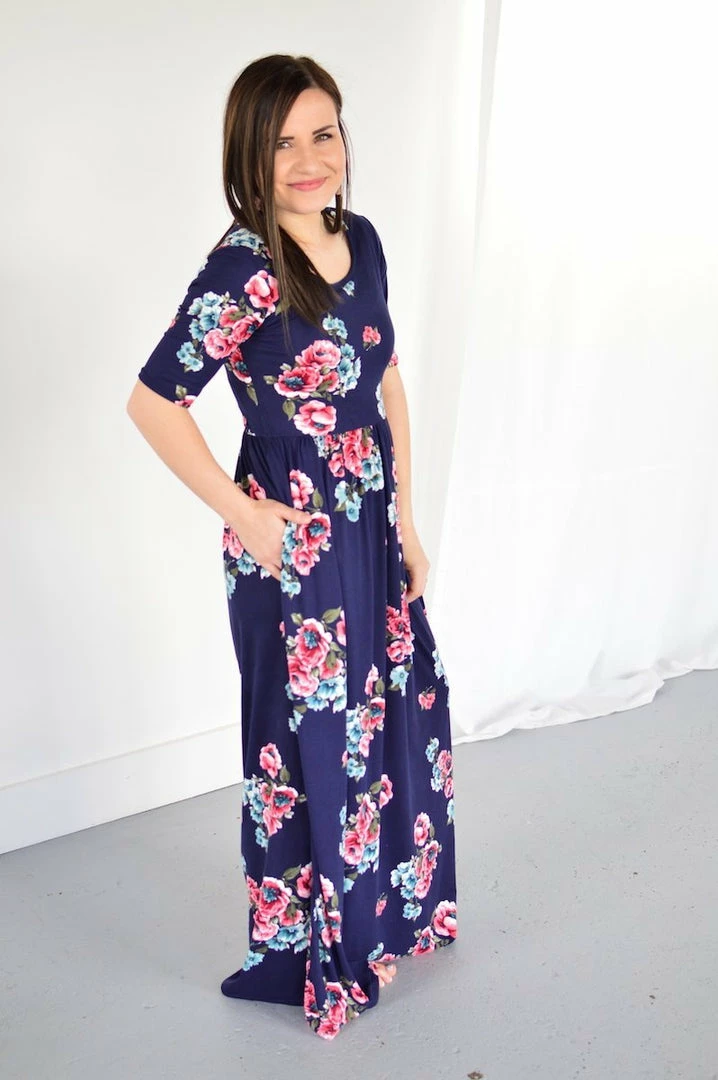 Deals ✔️ Rogue Society Apparel® Navy Floral Maxi With Nursing Option SHORT SLEEVES 😀 7 Rogue Society Apparel® Navy Floral Maxi With Nursing Option SHORT SLEEVES
