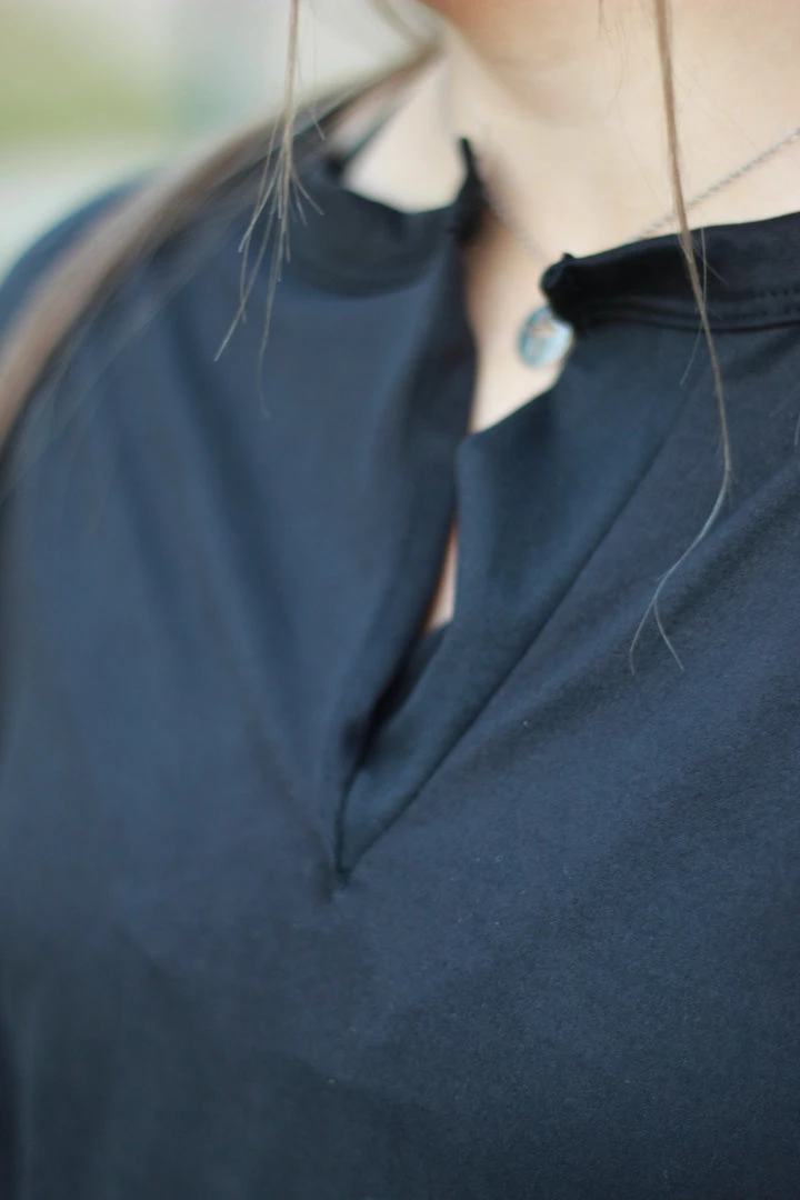 Cheapest 🧨 Rogue Society Apparel® LONG SLEEVES Sadie Kangaroo Top | Black 😀 8 Rogue Society Apparel® LONG SLEEVES Sadie Kangaroo Top | Black