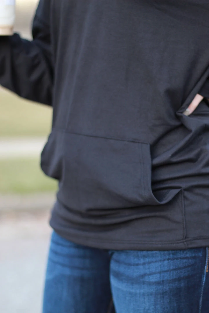 Cheapest 🧨 Rogue Society Apparel® LONG SLEEVES Sadie Kangaroo Top | Black 😀 10 Rogue Society Apparel® LONG SLEEVES Sadie Kangaroo Top | Black