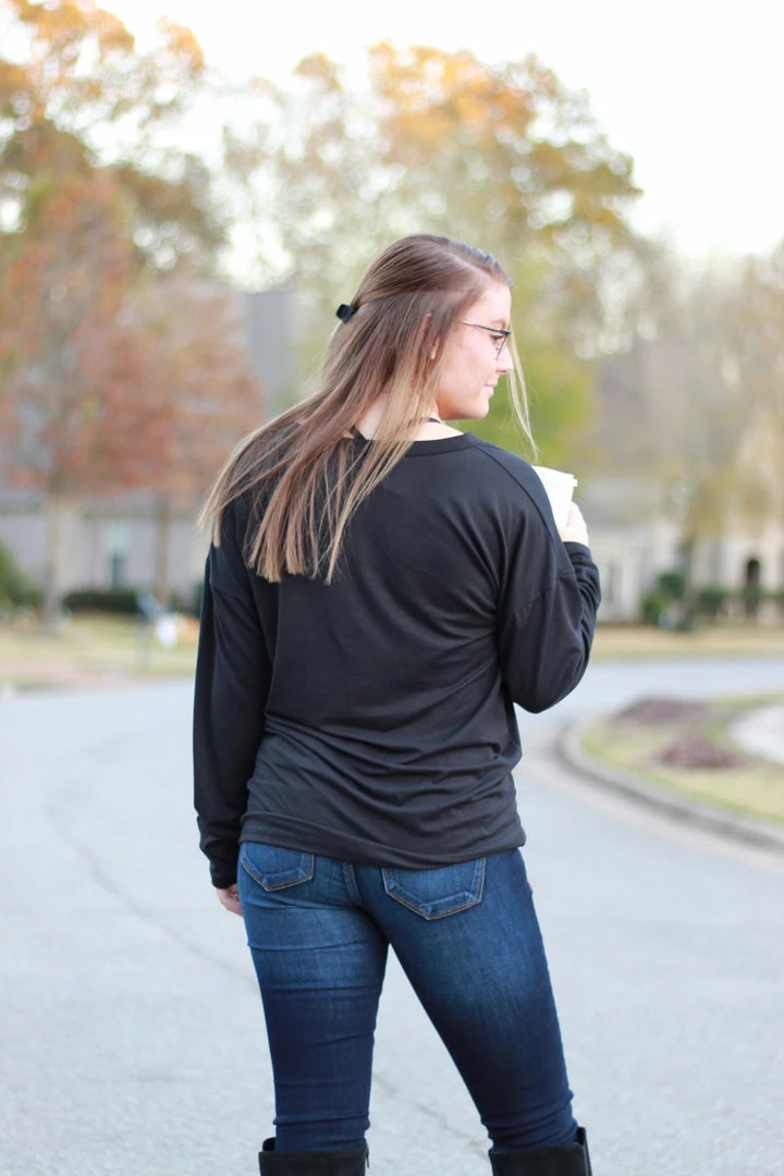 Cheapest 🧨 Rogue Society Apparel® LONG SLEEVES Sadie Kangaroo Top | Black 😀 16 Rogue Society Apparel® LONG SLEEVES Sadie Kangaroo Top | Black