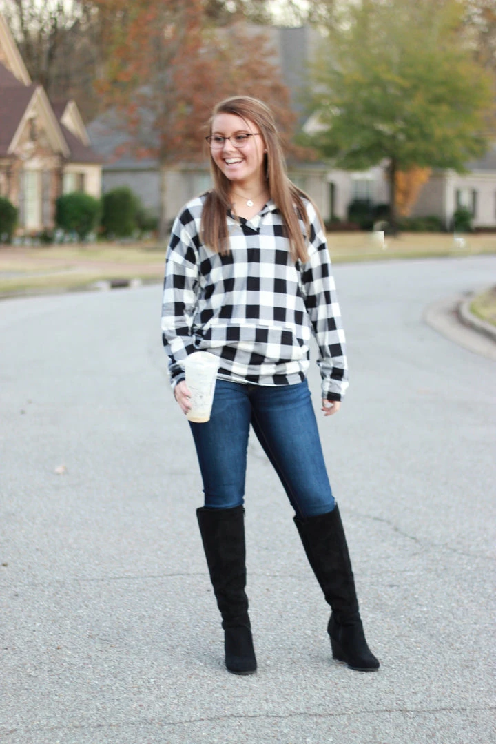 New 👍 Rogue Society Apparel® Sadie Kangaroo Top | Black And White Buffalo Plaid ⭐ 5 Rogue Society Apparel® Sadie Kangaroo Top | Black And White Buffalo Plaid