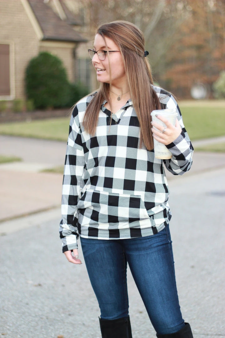 New 👍 Rogue Society Apparel® Sadie Kangaroo Top | Black And White Buffalo Plaid ⭐ 8 Rogue Society Apparel® Sadie Kangaroo Top | Black And White Buffalo Plaid