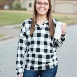 New 👍 Rogue Society Apparel® Sadie Kangaroo Top | Black And White Buffalo Plaid ⭐ 25 Rogue Society Apparel® Sadie Kangaroo Top | Black And White Buffalo Plaid