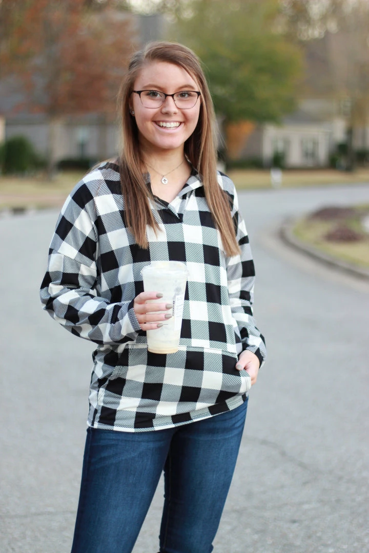 New 👍 Rogue Society Apparel® Sadie Kangaroo Top | Black And White Buffalo Plaid ⭐ 12 Rogue Society Apparel® Sadie Kangaroo Top | Black And White Buffalo Plaid