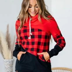 Ampersand Avenue Under The Mistletoe Singlehood LONG SLEEVES