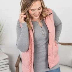Michelle Mae SHORT SLEEVES Remy Zip Up Vest - Heathered Pink