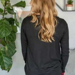 Rogue Society Apparel® LONG SLEEVES Buffalo Plaid Pocket Top | Red And Black Buffalo