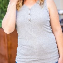Michelle Mae Addison Henley Tank - Light Grey SHORT SLEEVES
