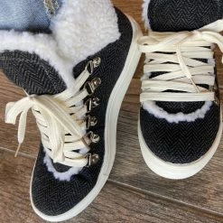 Little Bear Boutique Snuggle Shoes ACCESSORIES