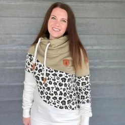 Little Bear Boutique LONG SLEEVES Wanakome Selene Print- Khaki Mix