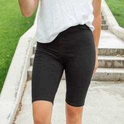 Rogue Society Apparel® Bermuda Leggings | Black