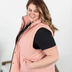 Michelle Mae SHORT SLEEVES Remy Zip Up Vest - Heathered Pink