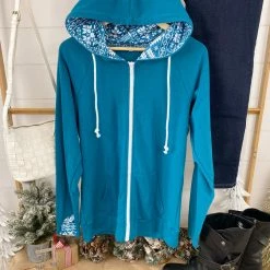 Michelle Mae LONG SLEEVES Classic FullZip - Winter Snowflake