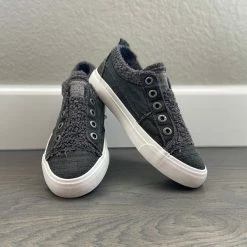 Little Bear Boutique Blowfish Playdoe- Black Smoke