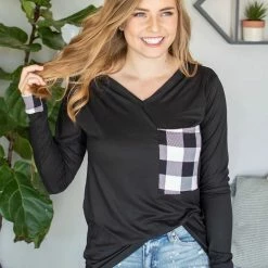 Rogue Society Apparel® LONG SLEEVES Buffalo Plaid Pocket Tee | Black And White Buffalo