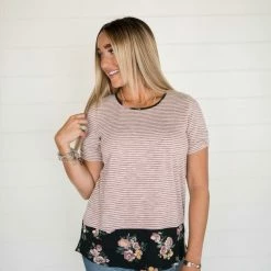 Ampersand Avenue Benton Harbor Top SHORT SLEEVES