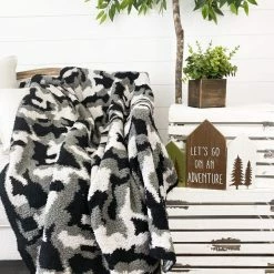 Michelle Mae Plush And Fuzzy Blanket - Monochrome Camo ACCESSORIES